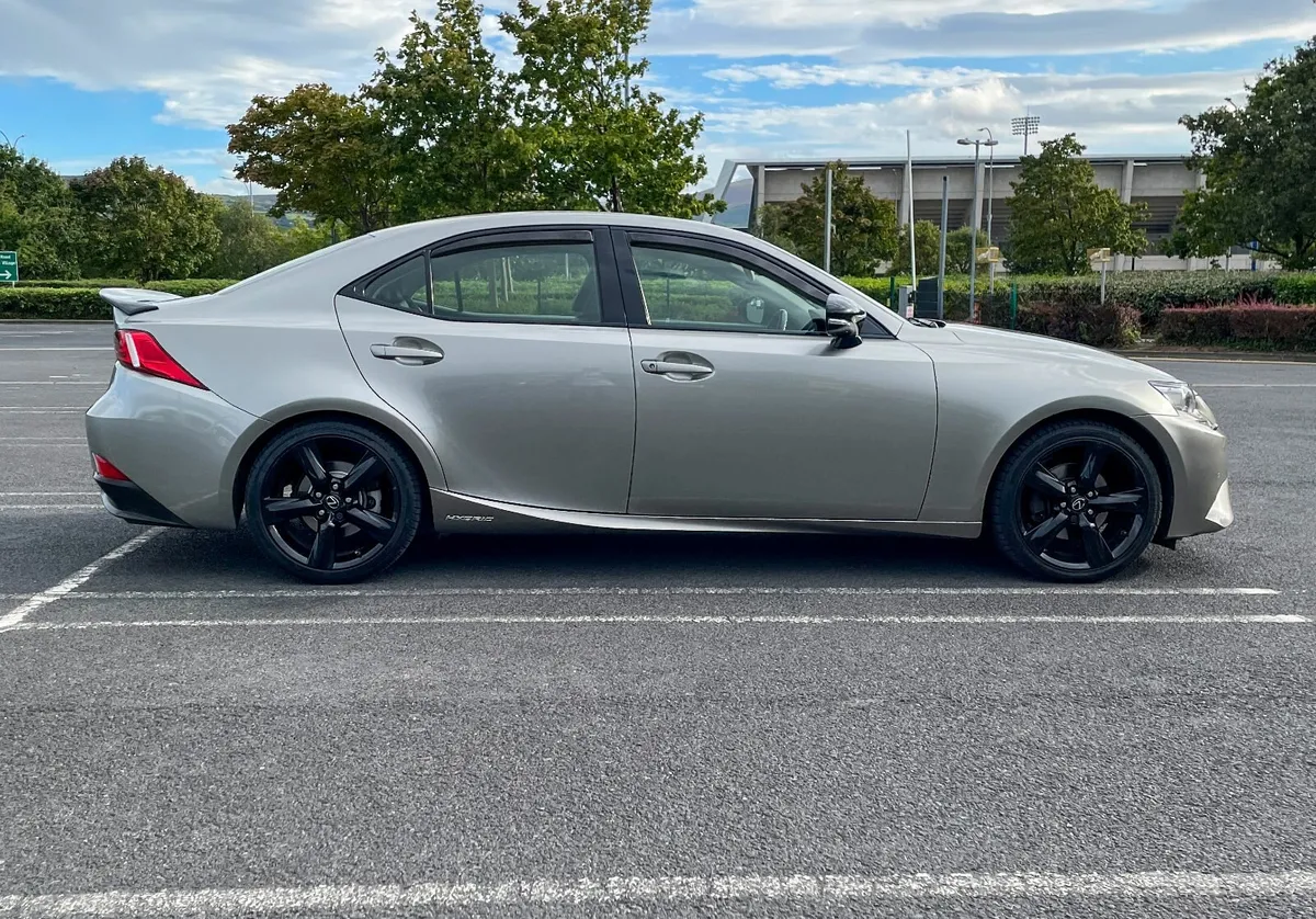Lexus IS300h Sport Hybrid High Spec - Image 1