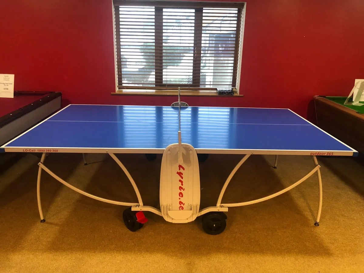 Table tennis tables - Image 1