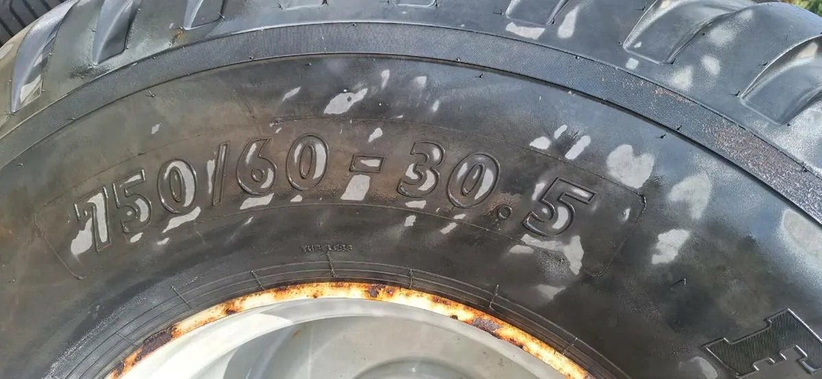 Flotation tyres and rims - Image 4