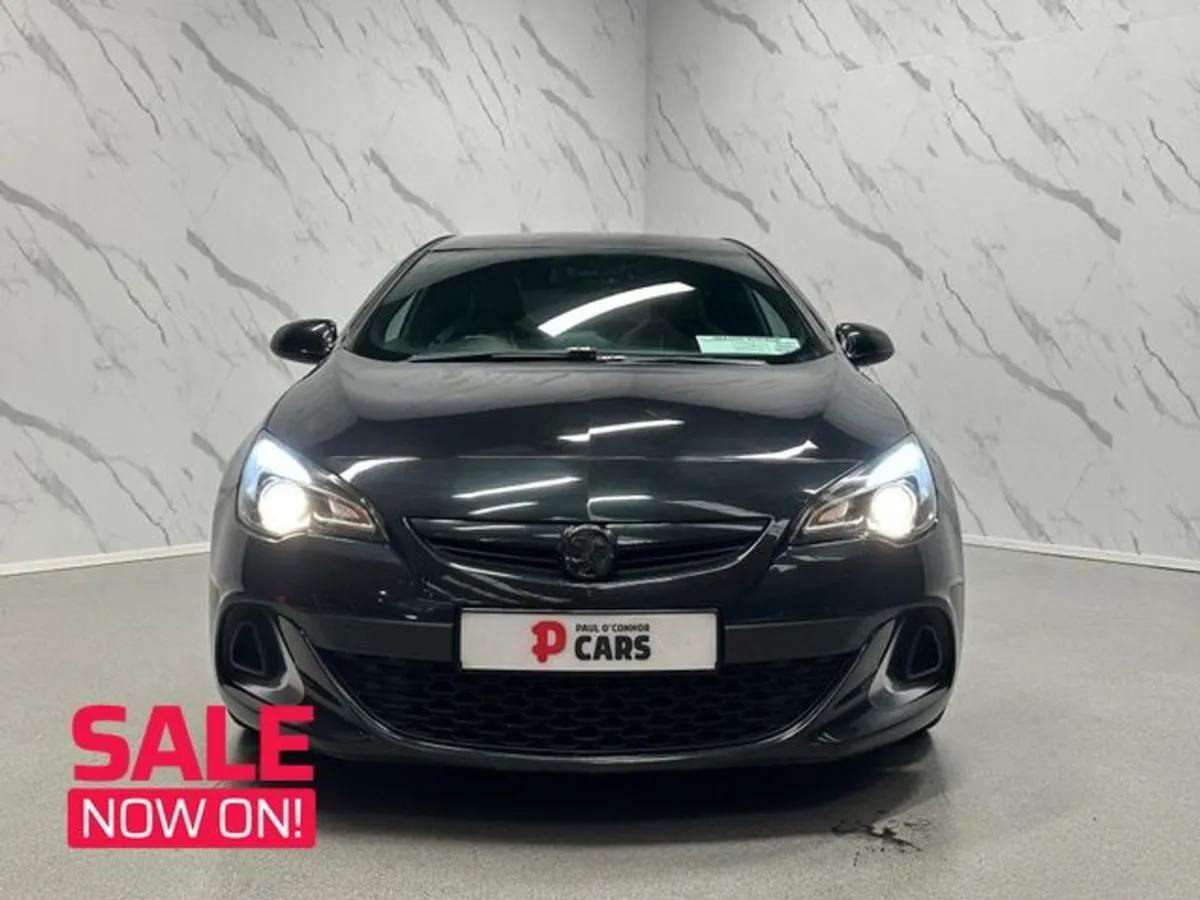 Vauxhall Astra VXR 2.0i 280PS Turbo - Straight Sa - Image 2