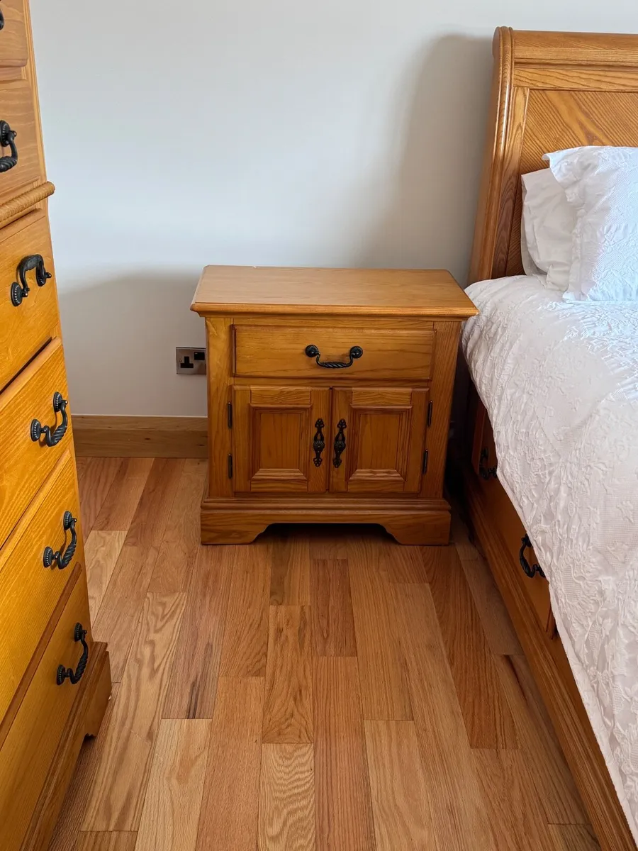 Furniture - Image 4