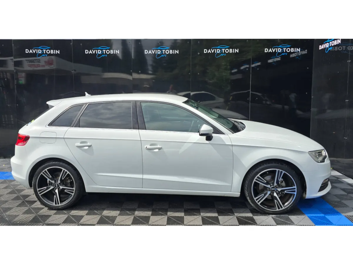 Audi A3 1.4 TFSI AUTO/REVERSING CAMERA - Image 2