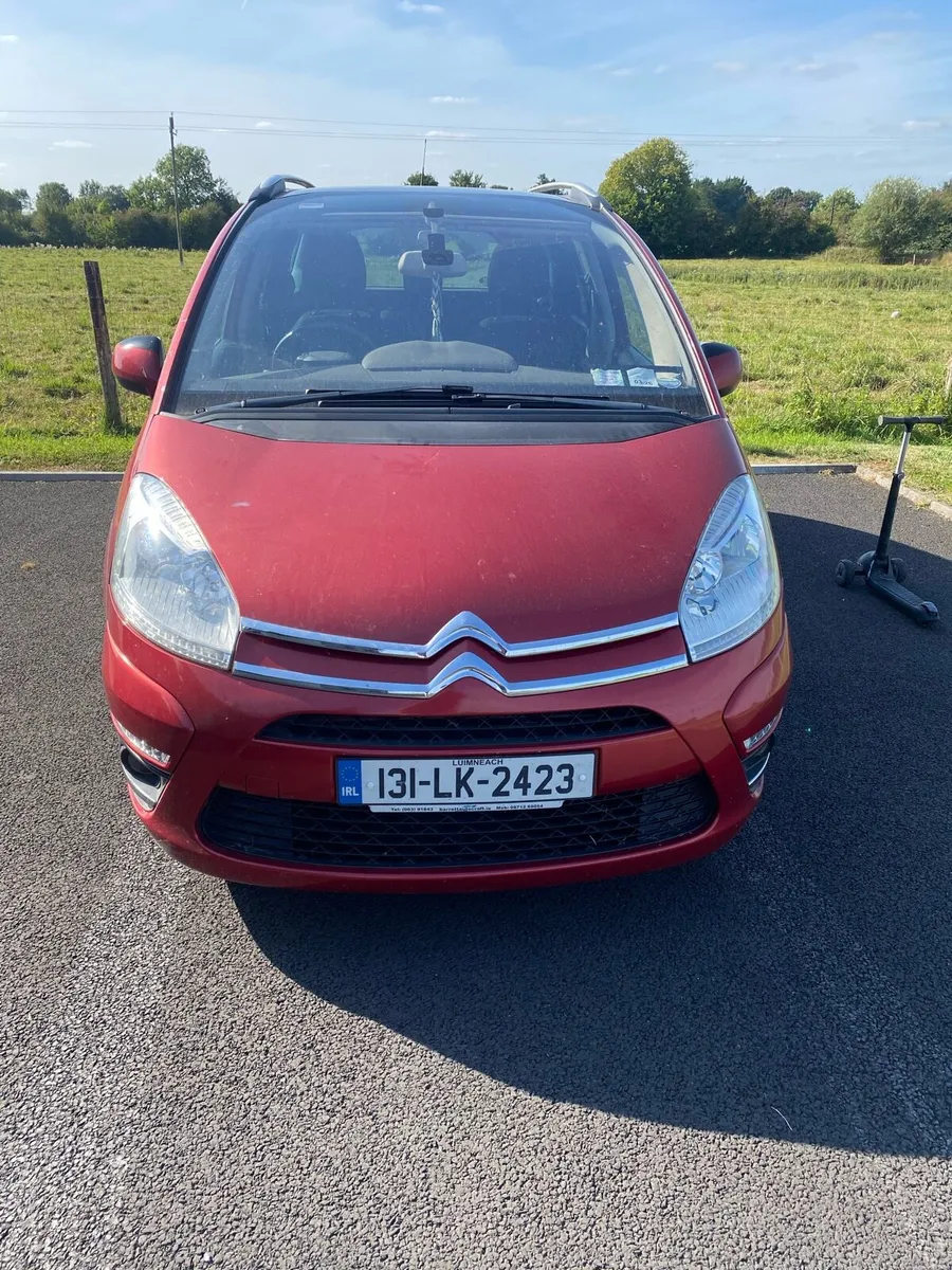 Car - Image 2