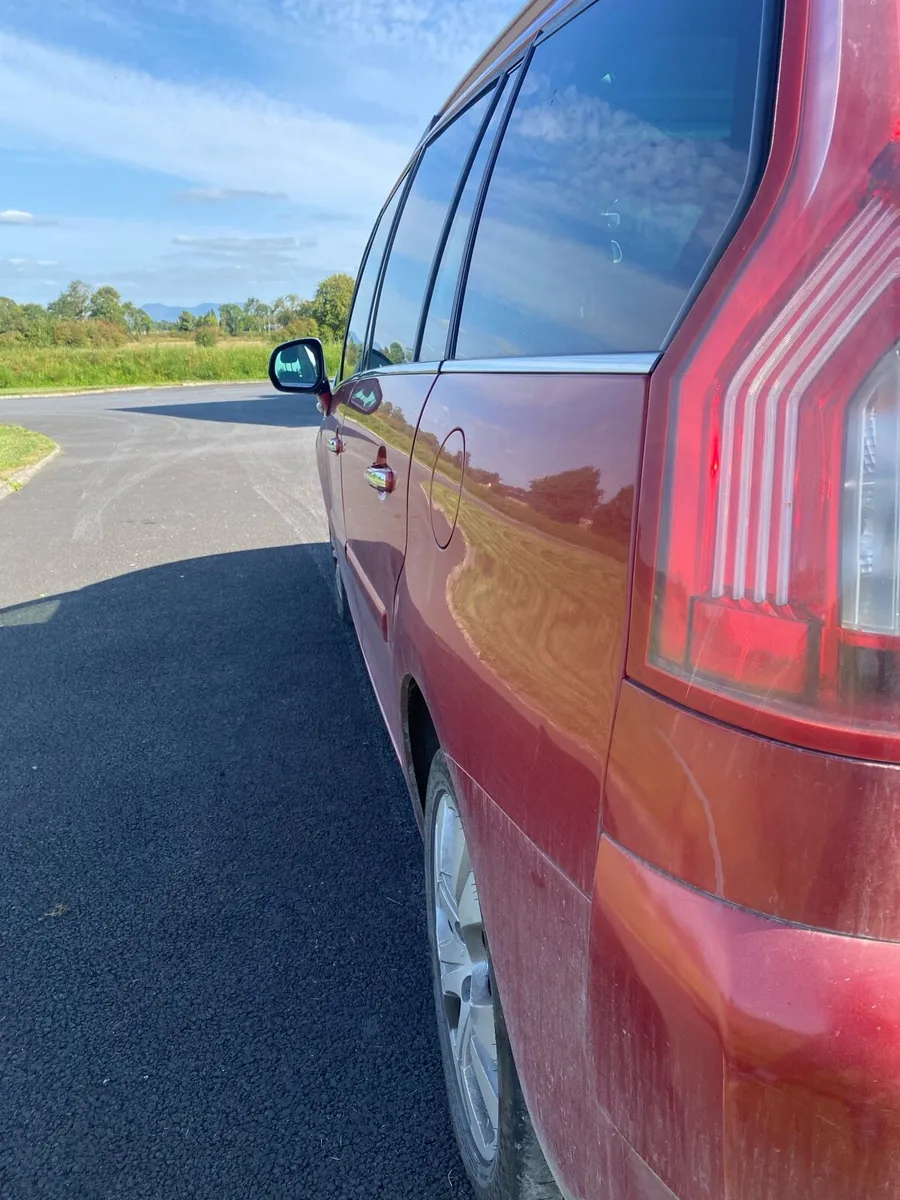 Car - Image 3