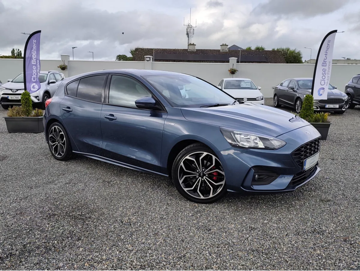 Ford Focus LOW MILES ST-LINE X - Image 1