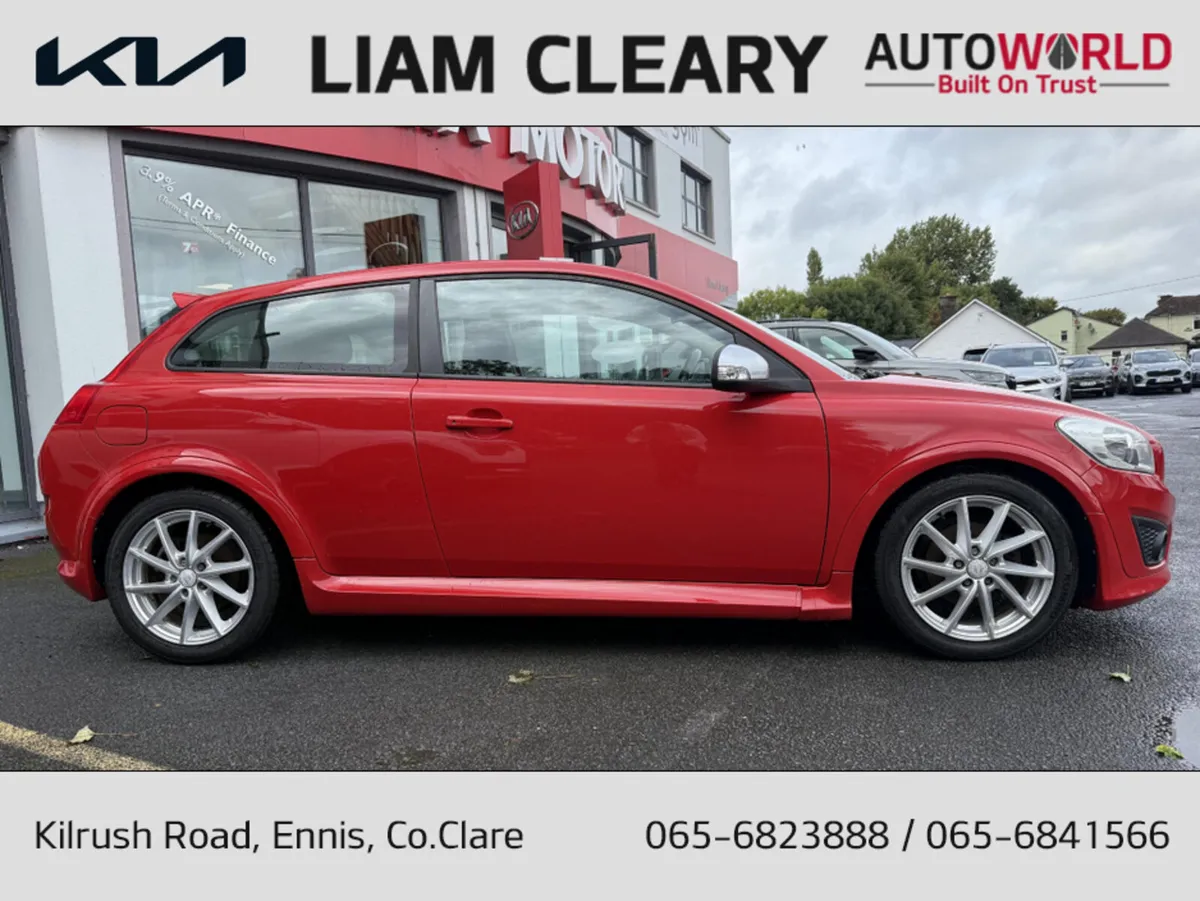 Volvo C30 1.6 D R-DESIGN D2 115BHP 3DR - Image 2
