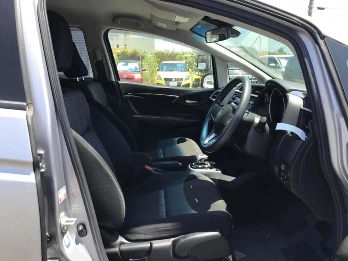 Honda Fit 2019 Honda Fit Hybrid low mileage , 42k - Image 2