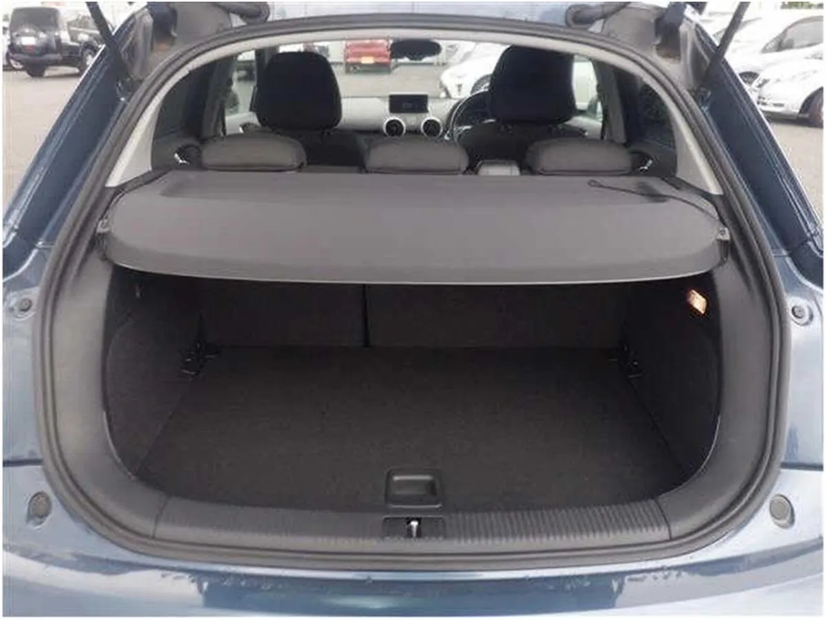 Audi A1 Audi A1 Blue 5 door , only 5 K on the cloc - Image 3