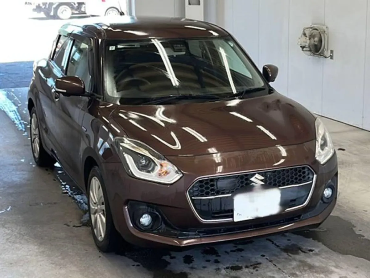 Suzuki Swift 2019 Swift in Metallic Brown , stunni - Image 1
