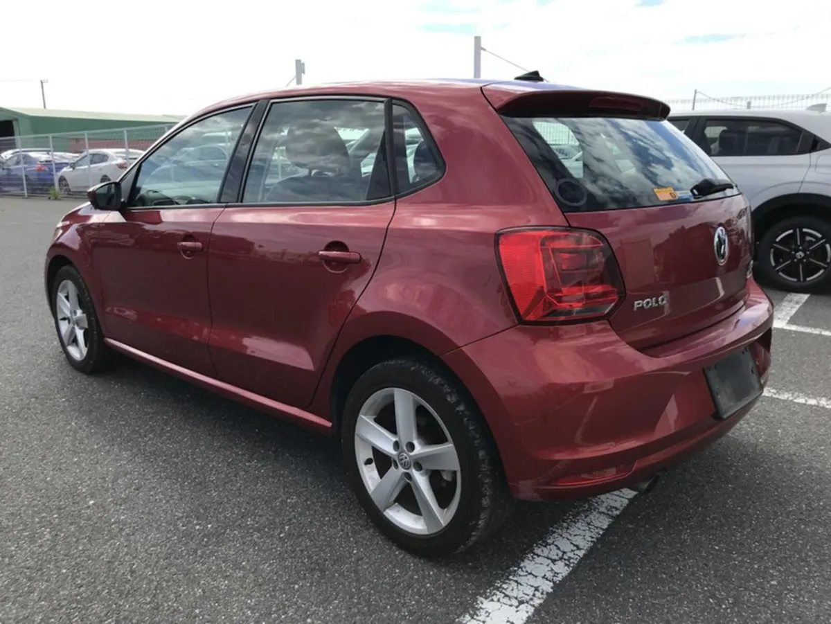 Volkswagen Polo 2017 Polo Highline , top spec , me - Image 4