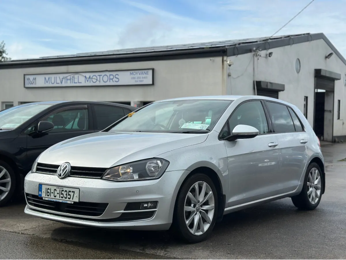 Volkswagen Golf HIGHLINE 1.2 TSI MANUAL 6SPEED FWD - Image 1