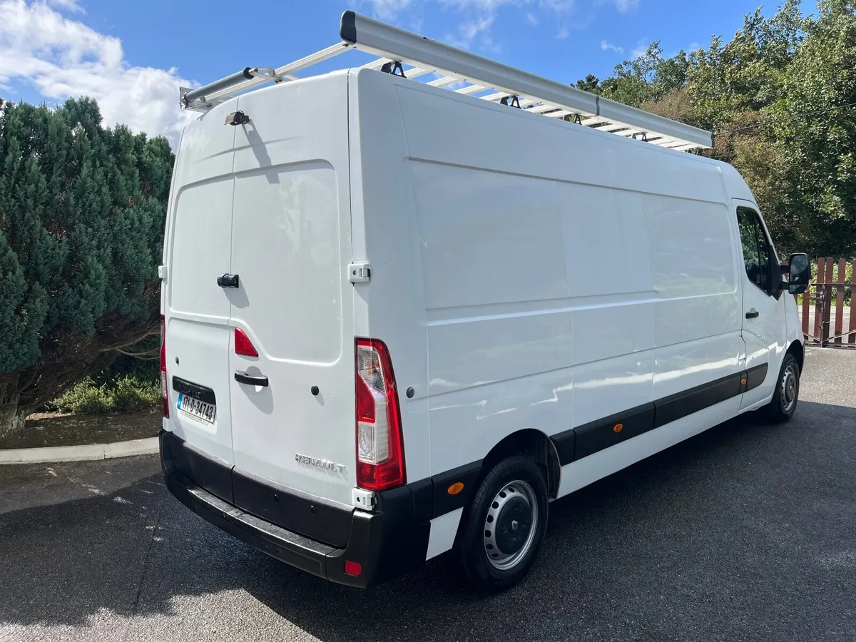 Renault Master LWB - only 98k Kilometres - Image 4