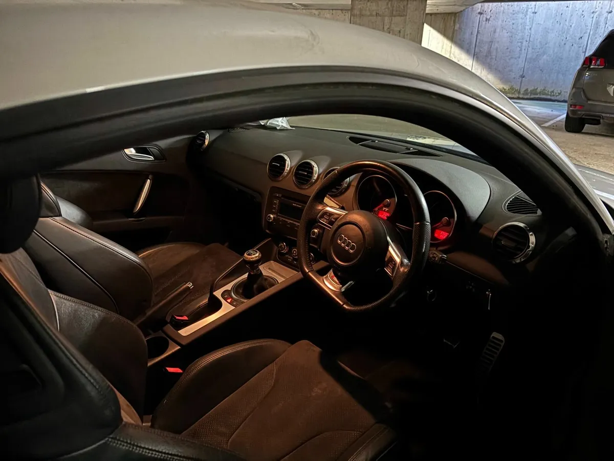 Audi TT 2009 - Image 3