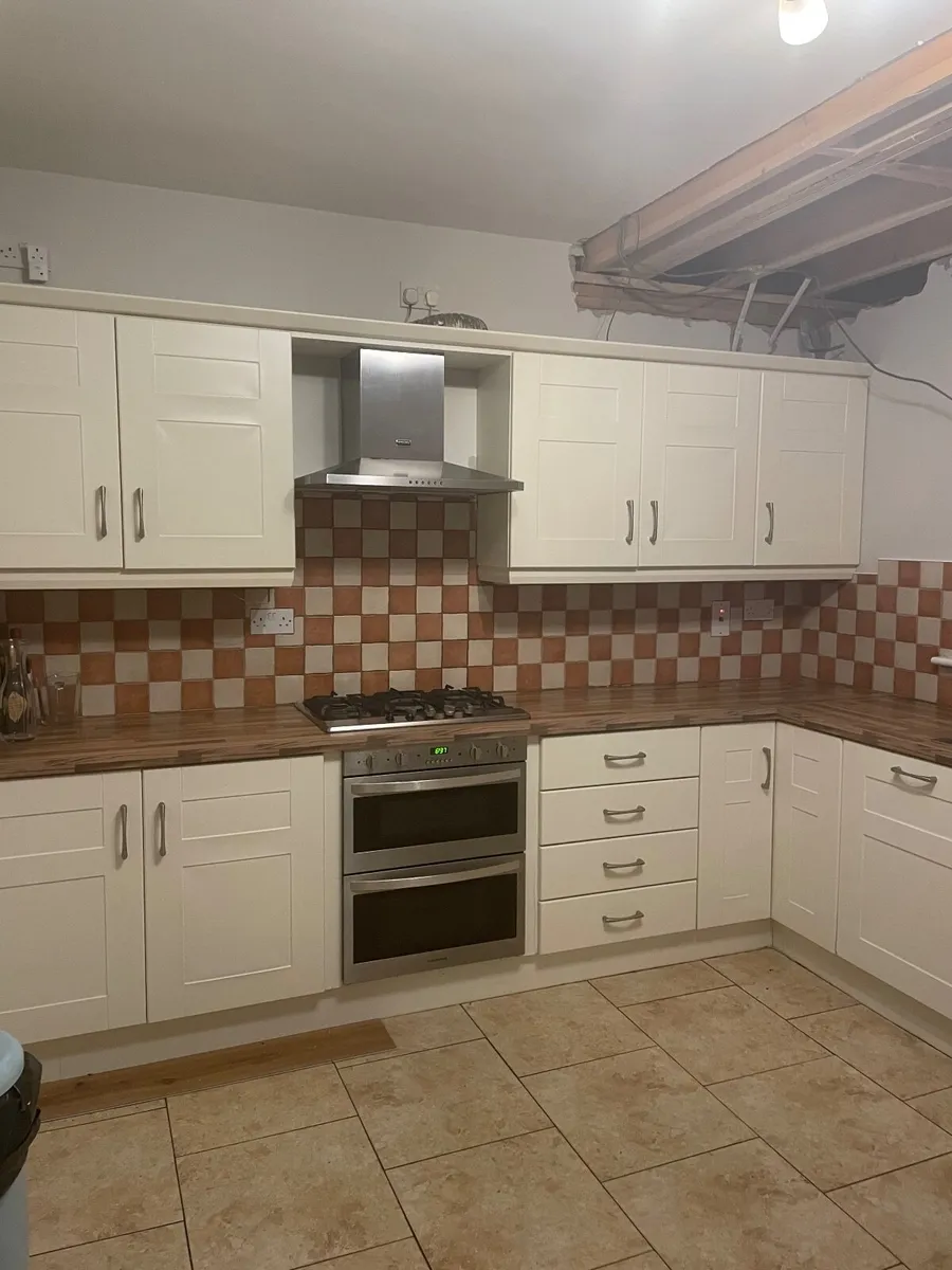 Kitchen - Image 1