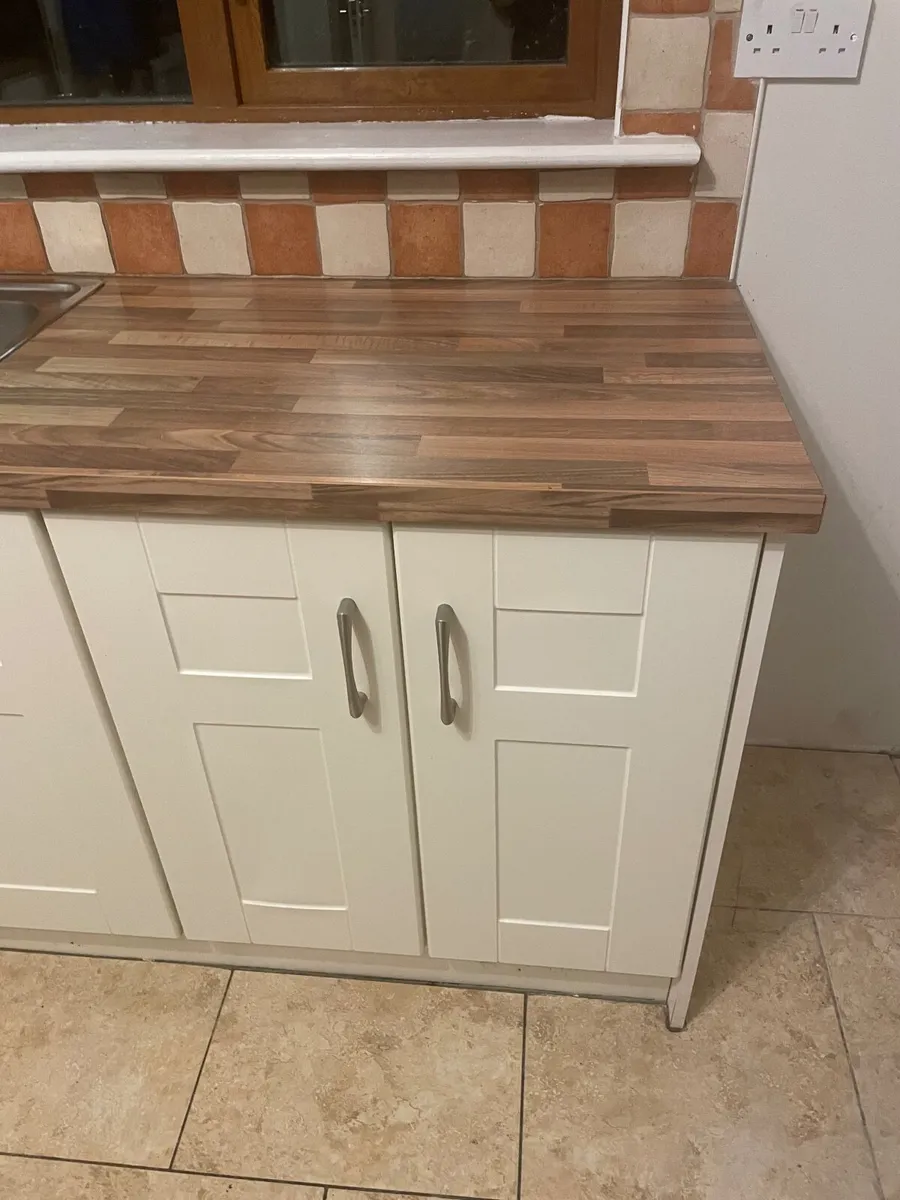 Kitchen - Image 4