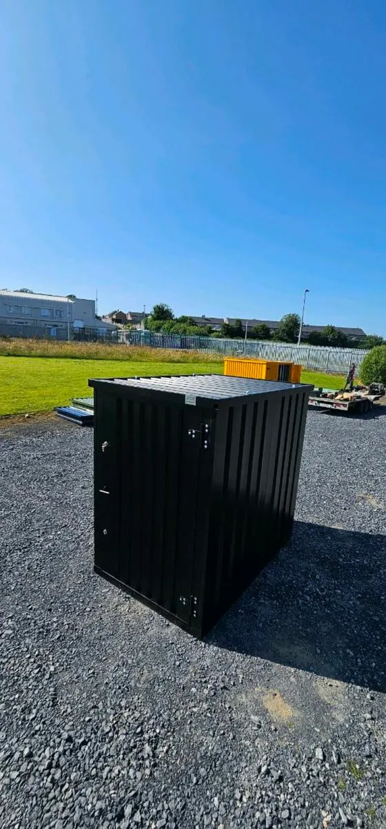 Flatpack storage, secure storage , steel shed - Image 3