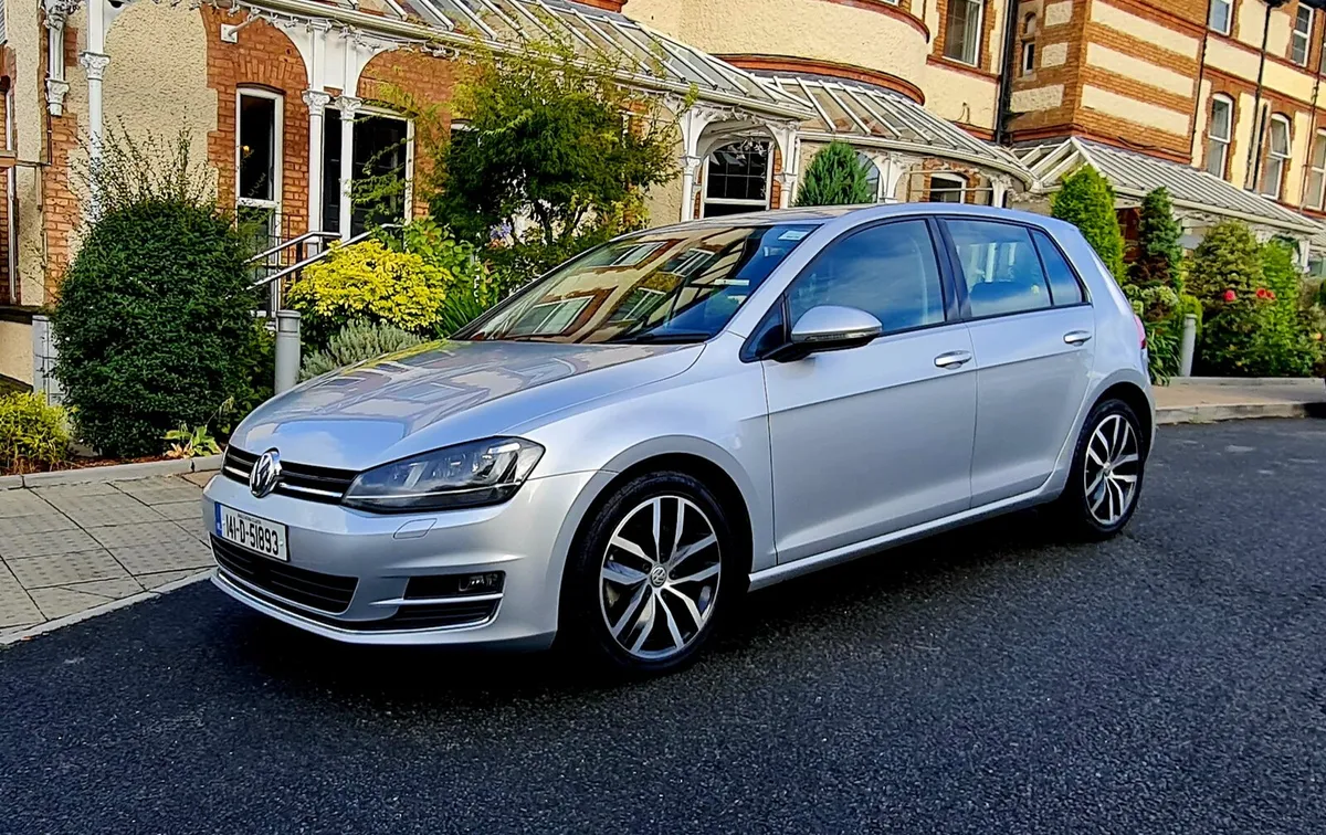 VW Golf 1.4 Highline Automatic - Image 1