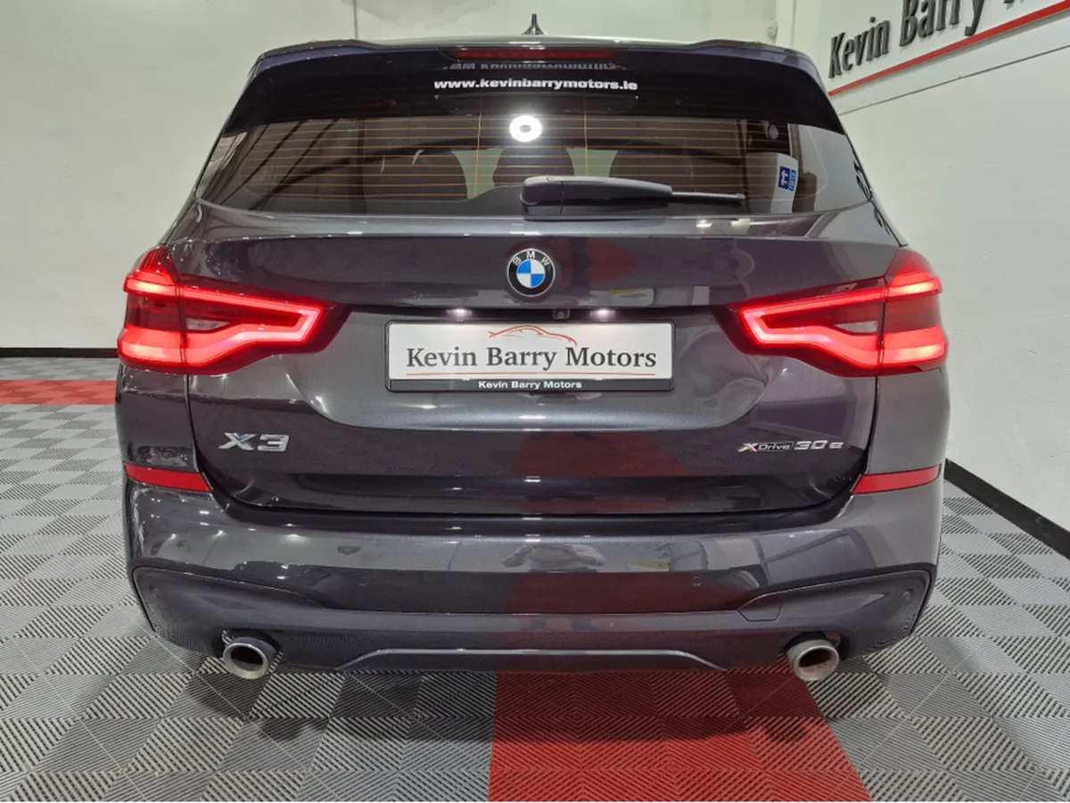 BMW X3 30E M SPORT (PAN ROOF) X-DRIVE AUTOMATIC ** - Image 3
