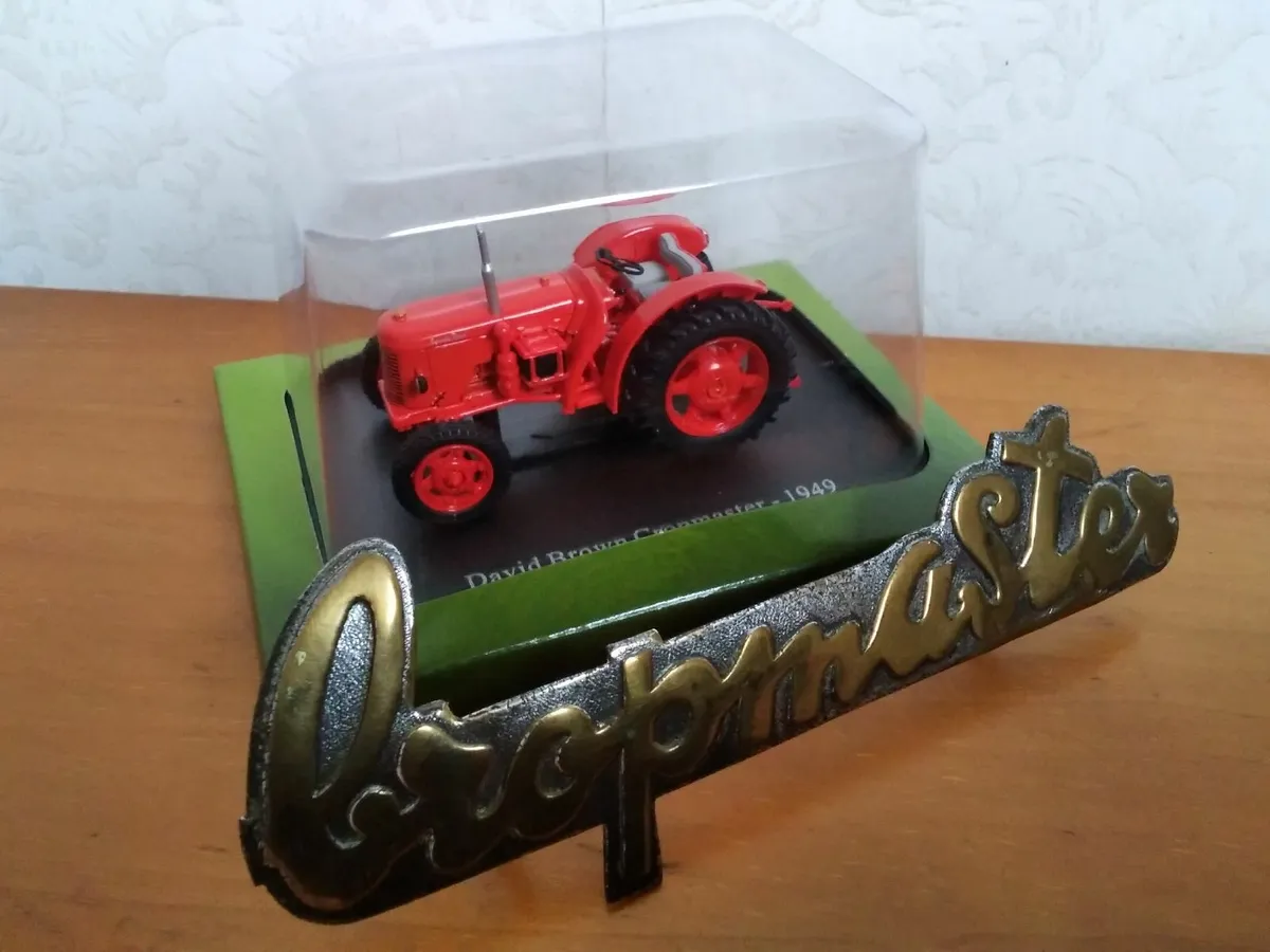David brown cropmaster model tractor.