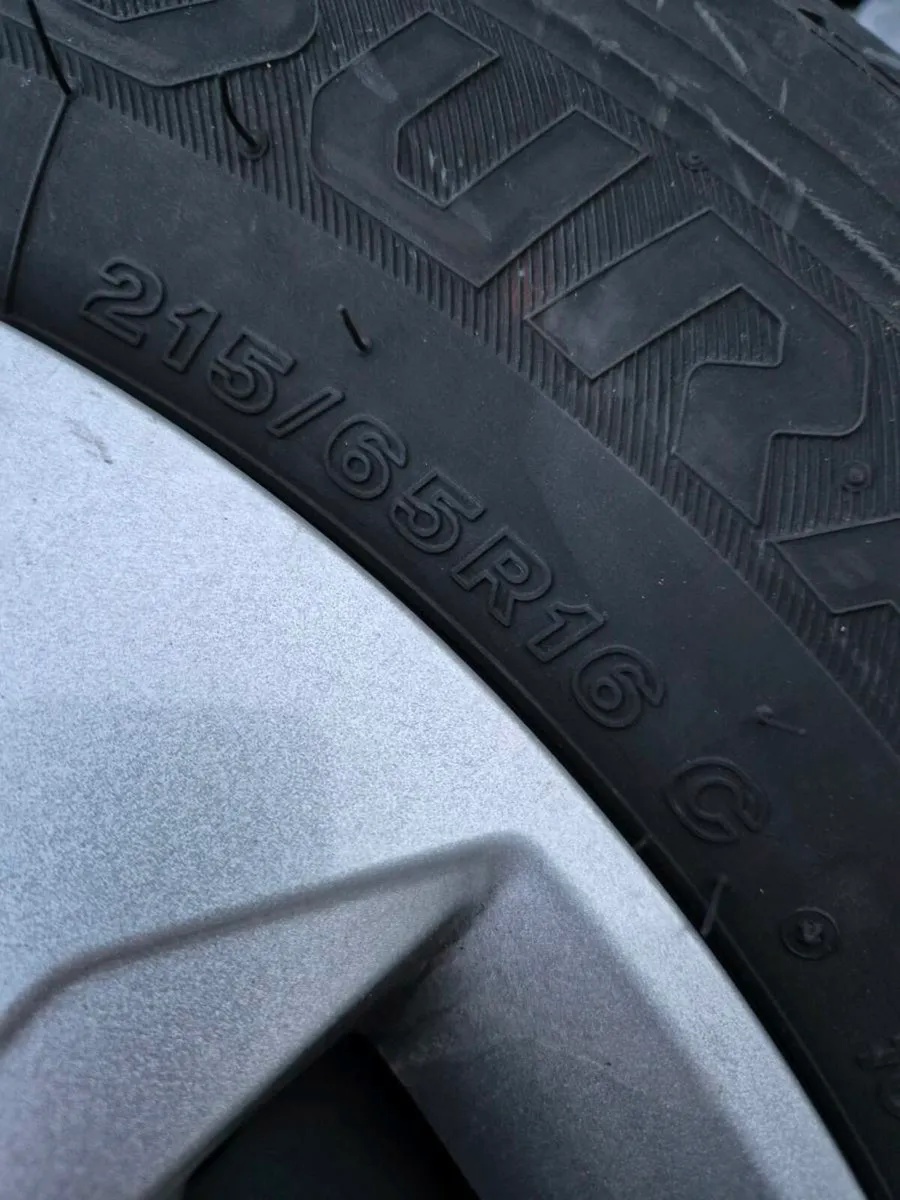 Ford bridgestone van tyres and wheels - Image 4