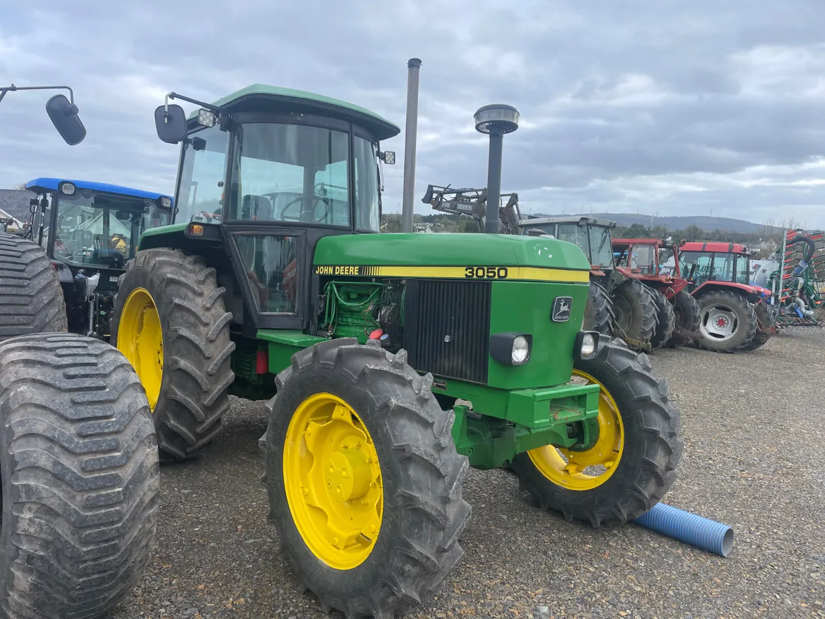 1990 John Deere 3050 - Image 3