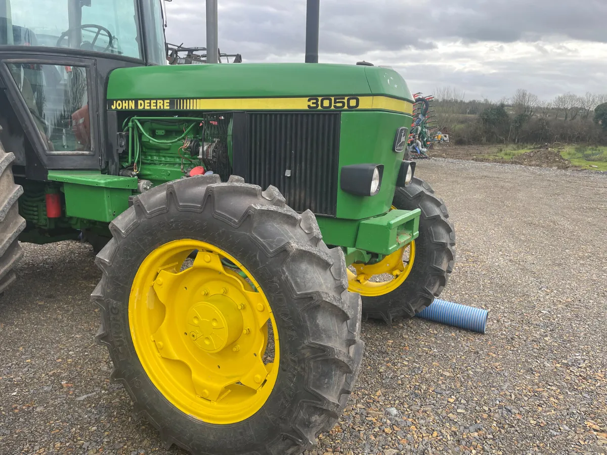 1990 John Deere 3050 - Image 4