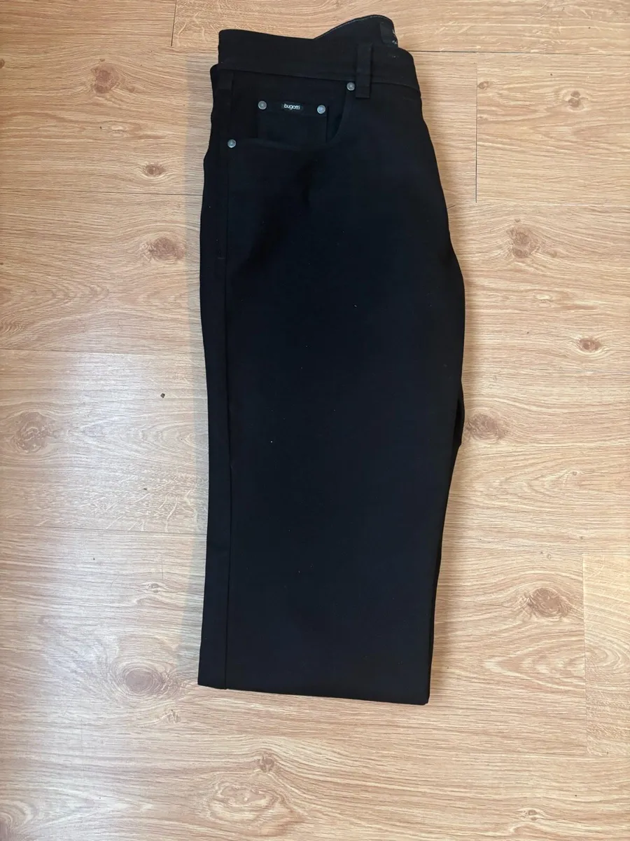Bugatti jeans 36 x 32 NEW - Image 3
