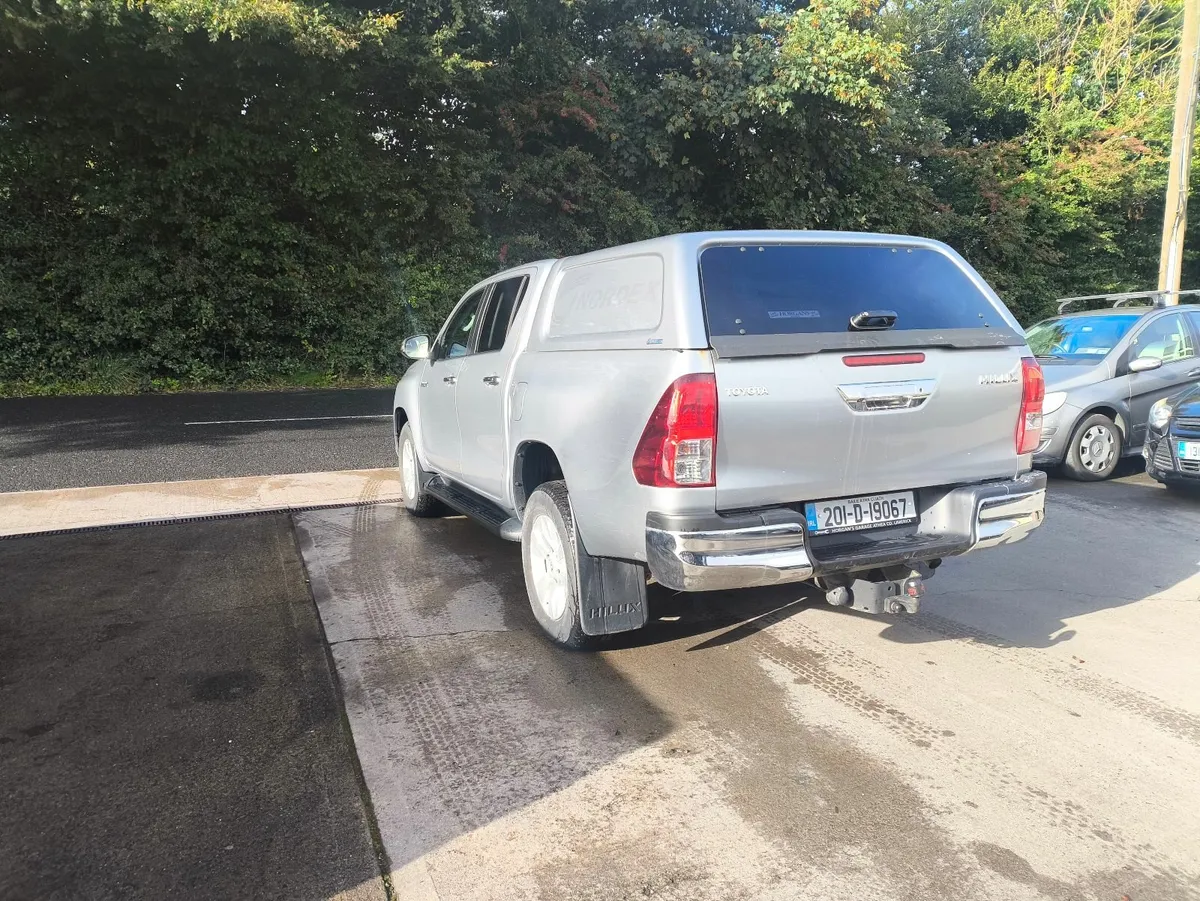 Toyota Hilux 2020 - Image 3