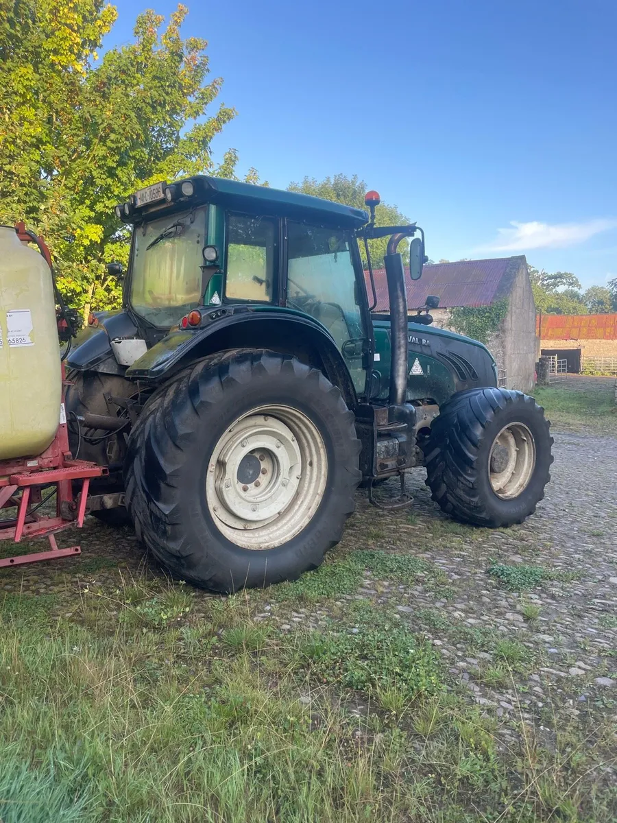 Valtra T153 - Image 2