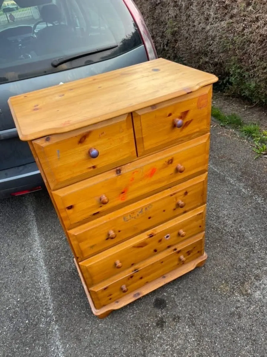 Pine big chest of drawers - Image 3