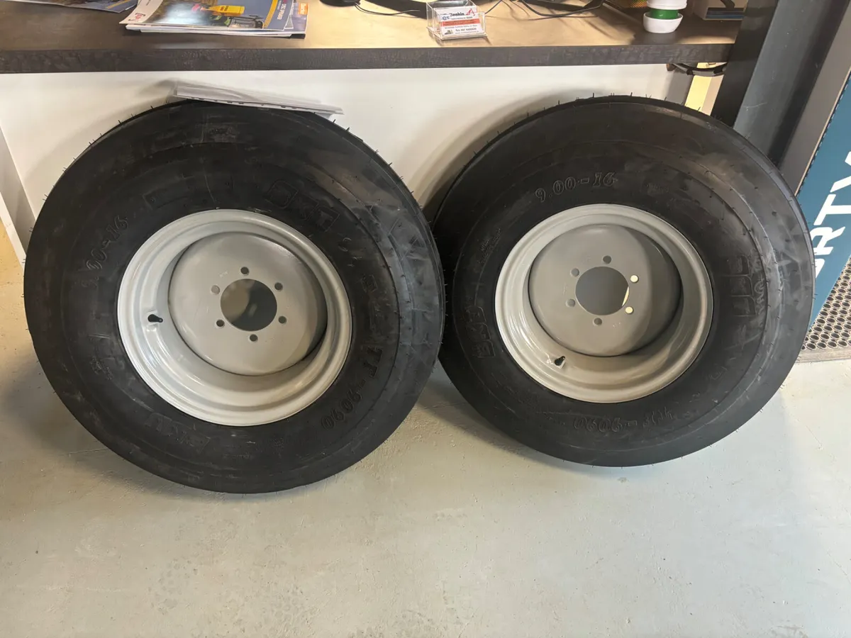 New Complete 900-16 Wheel Sets - Image 1