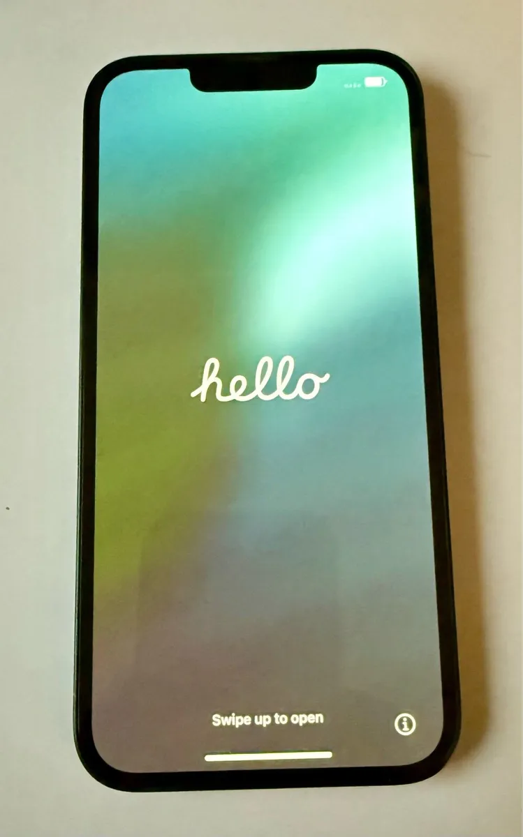 Apple iPhone 13 (128GB) unlocked - Image 1