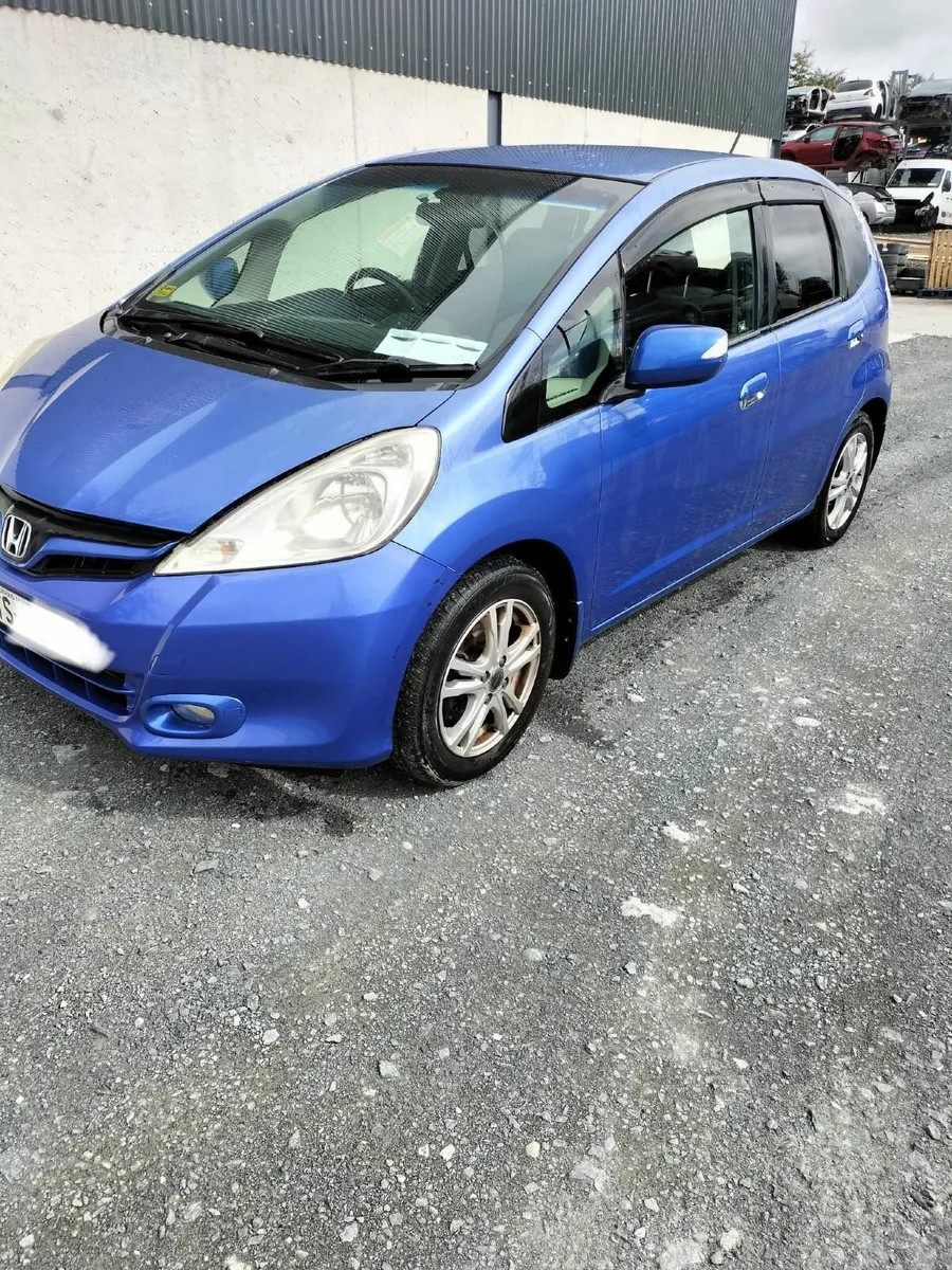 2011 Honda Fit Automatic Hybrid - Image 2
