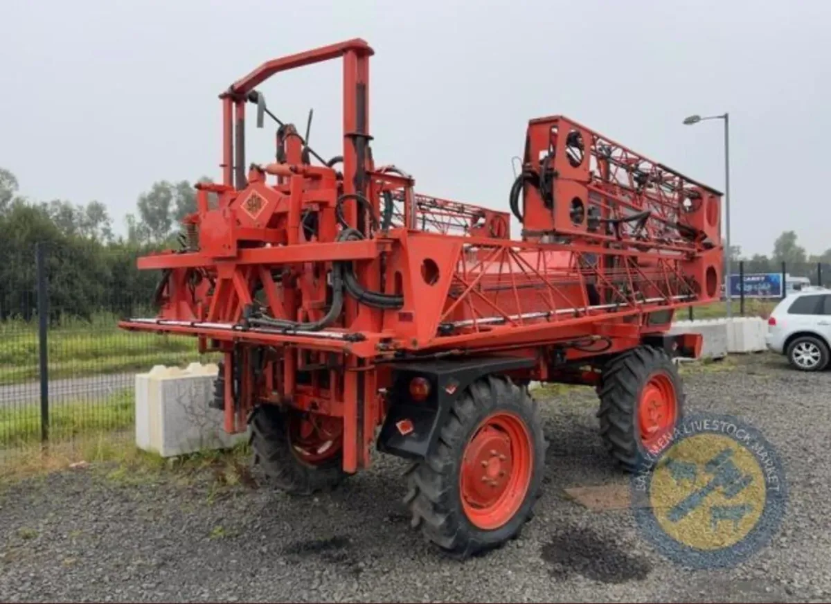 Sam lowline 2000  Sprayer - Image 4
