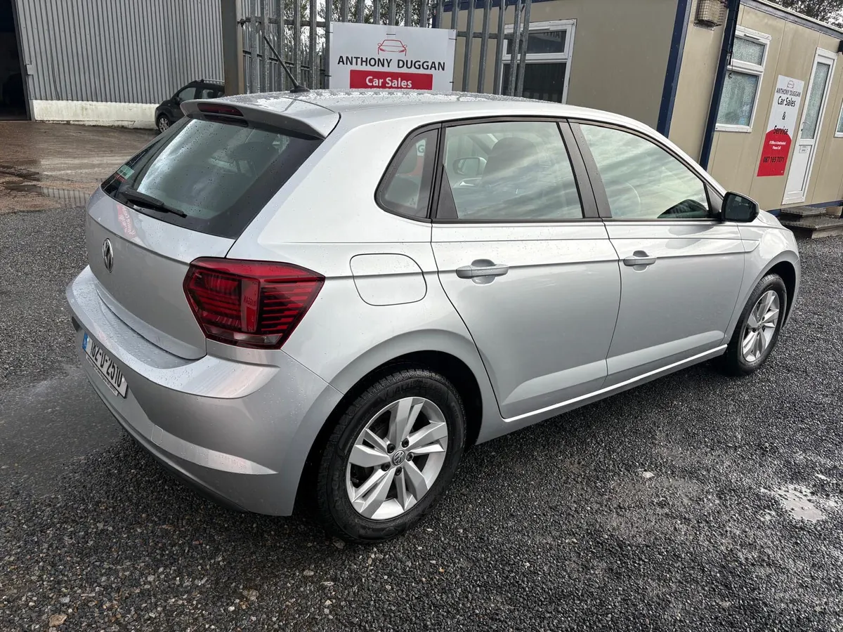 182 Volkswagen Polo 1 litre petrol - Image 3