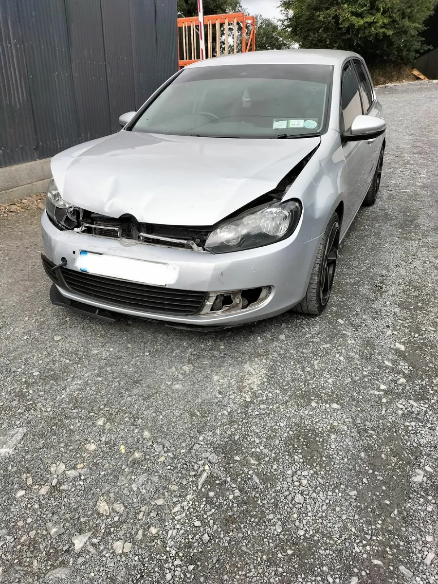 2012 Vw Golf Diesel - Image 2