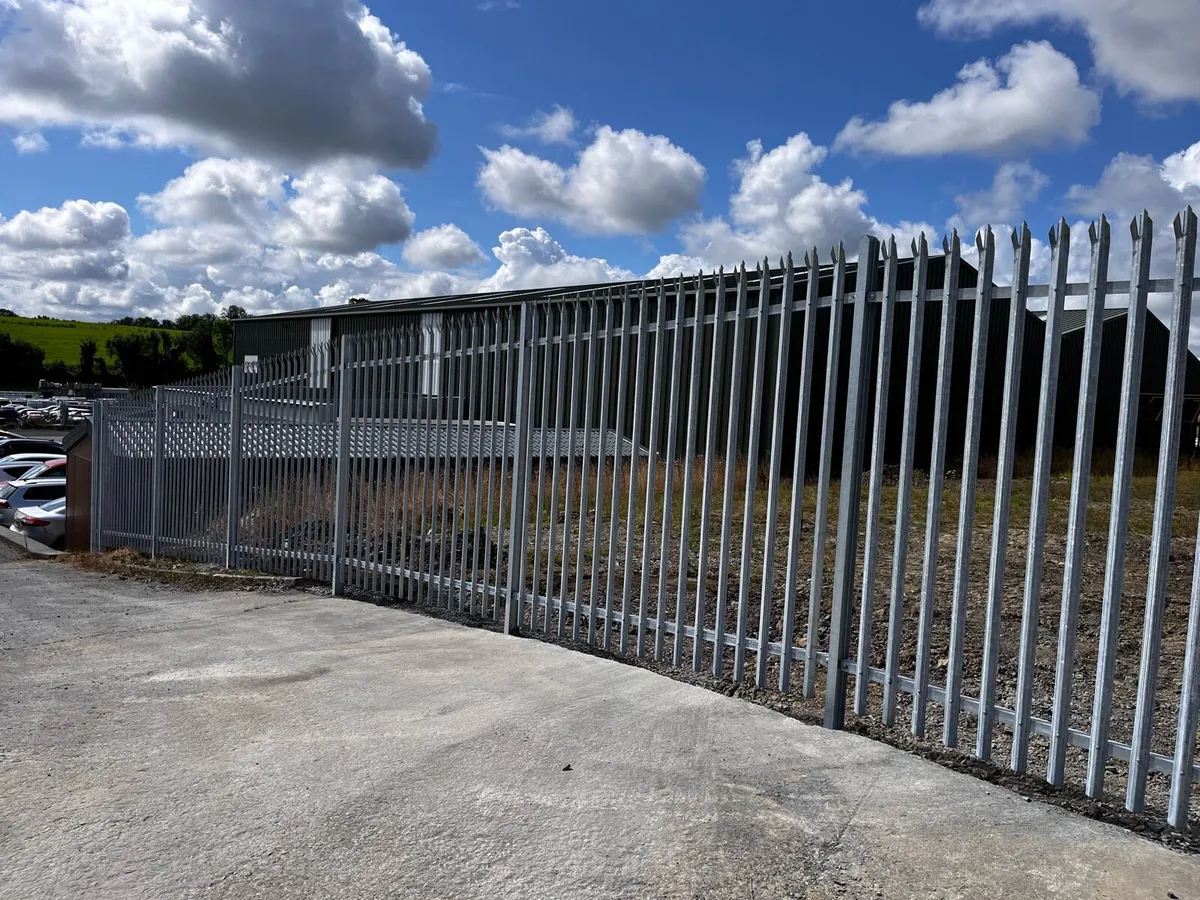 Palisade galvanised fence panels - Image 2