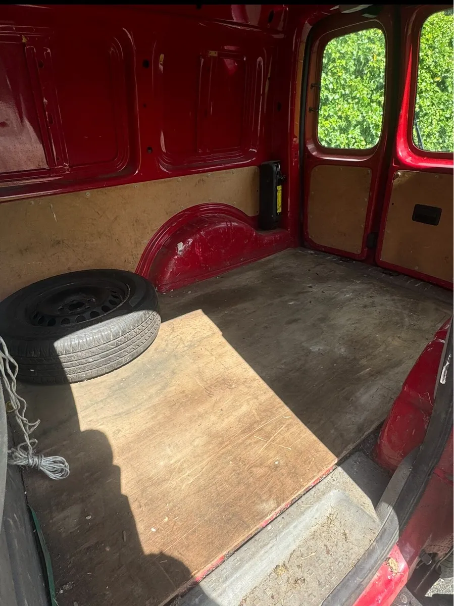 Vw caddy van - Image 3