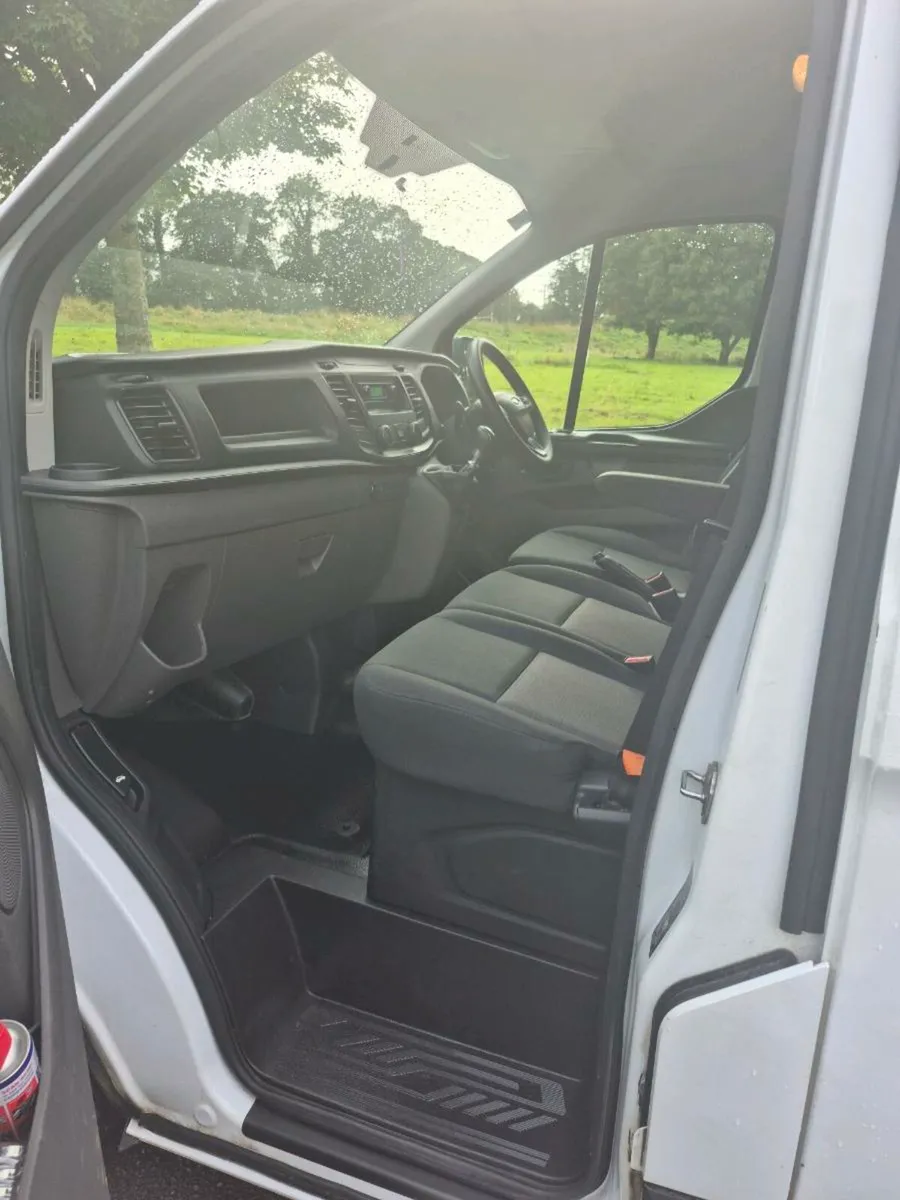 Ford transit custom - Image 4