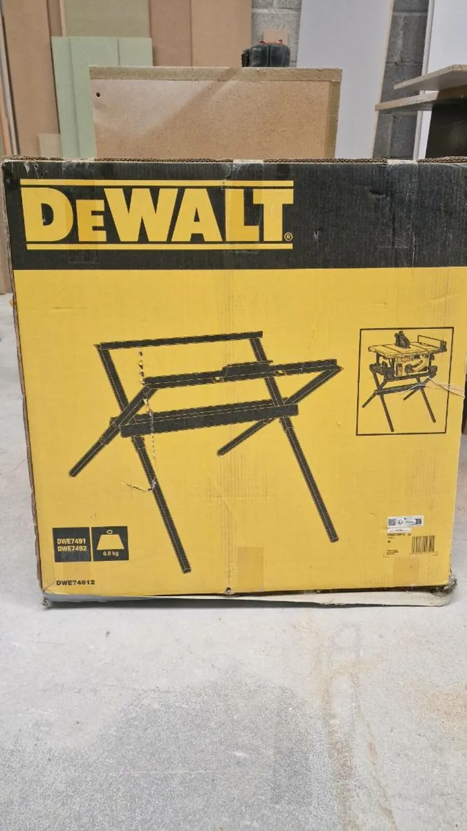 DEWALT DWE74912 TABLE SAW STAND