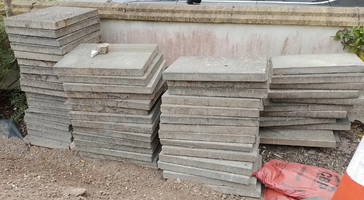 Paving Slabs - Image 1