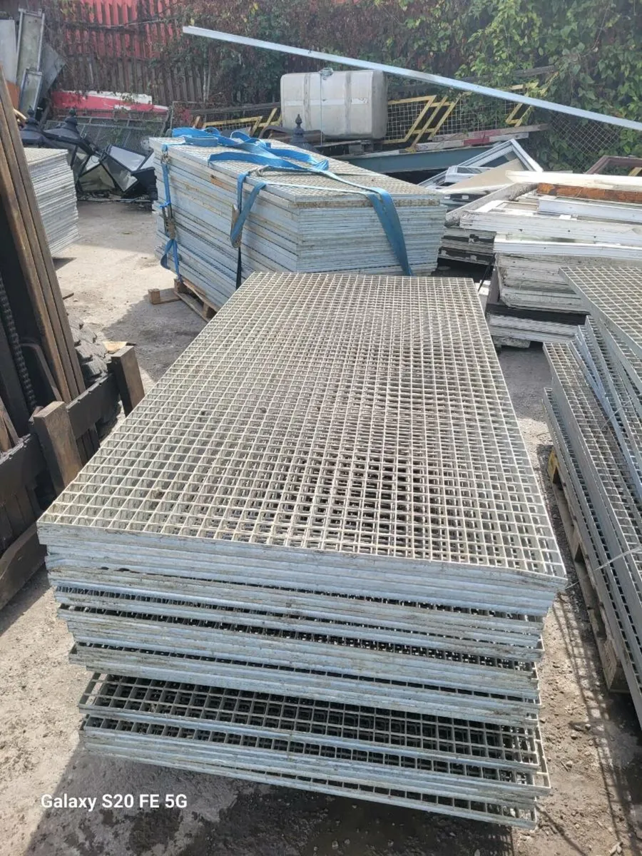 Building - Image 1
