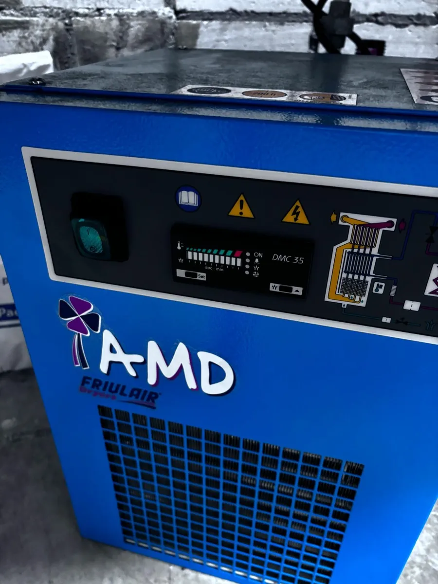 KTC Compack 2 90 L SCREW Compressor - Image 2