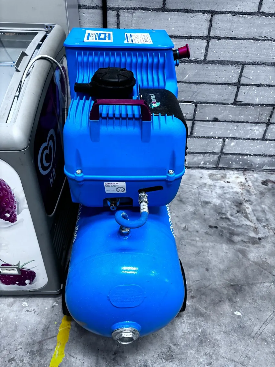 KTC Compack 2 90 L SCREW Compressor - Image 3