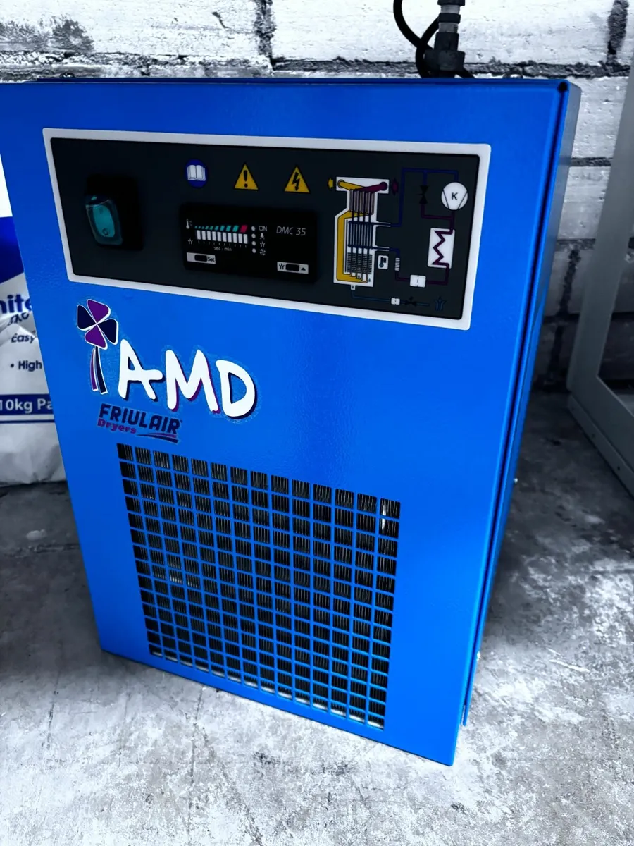 KTC Compack 2 90 L SCREW Compressor - Image 4