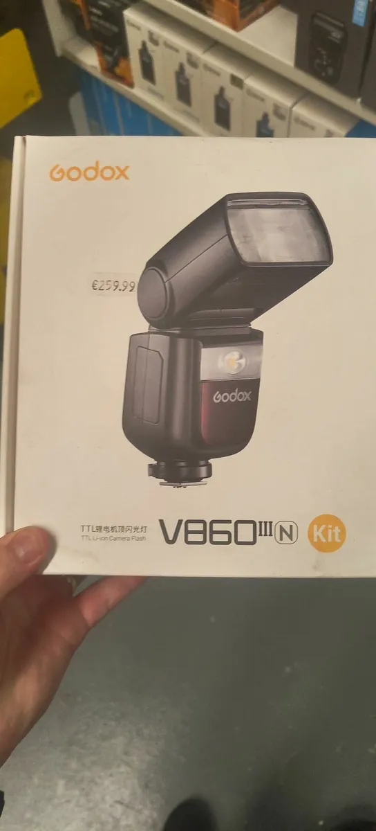 Godox V860iii Nikon Flash gun kit - Image 1