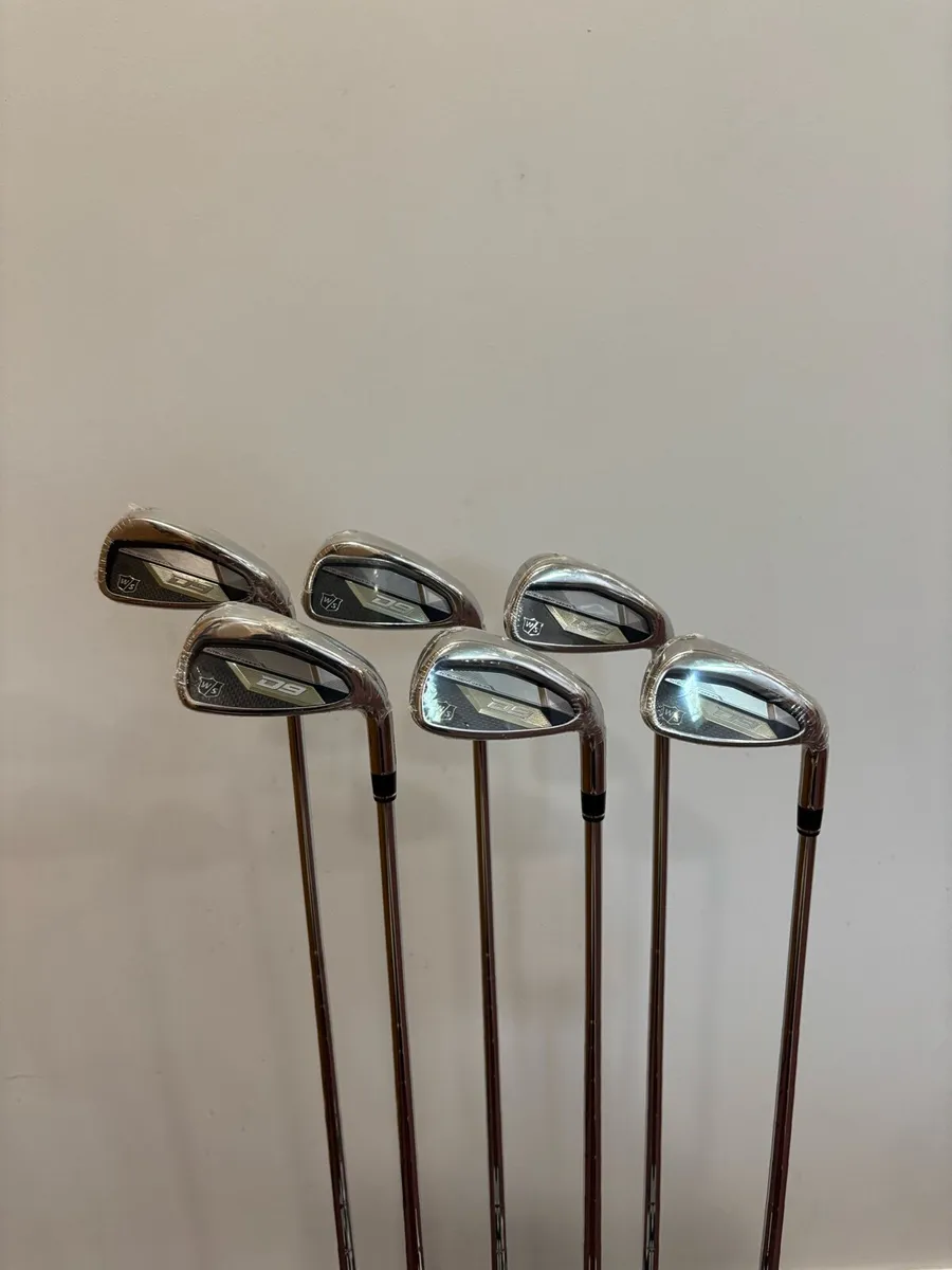 New Wilson D9 Irons 5-PW - Image 1