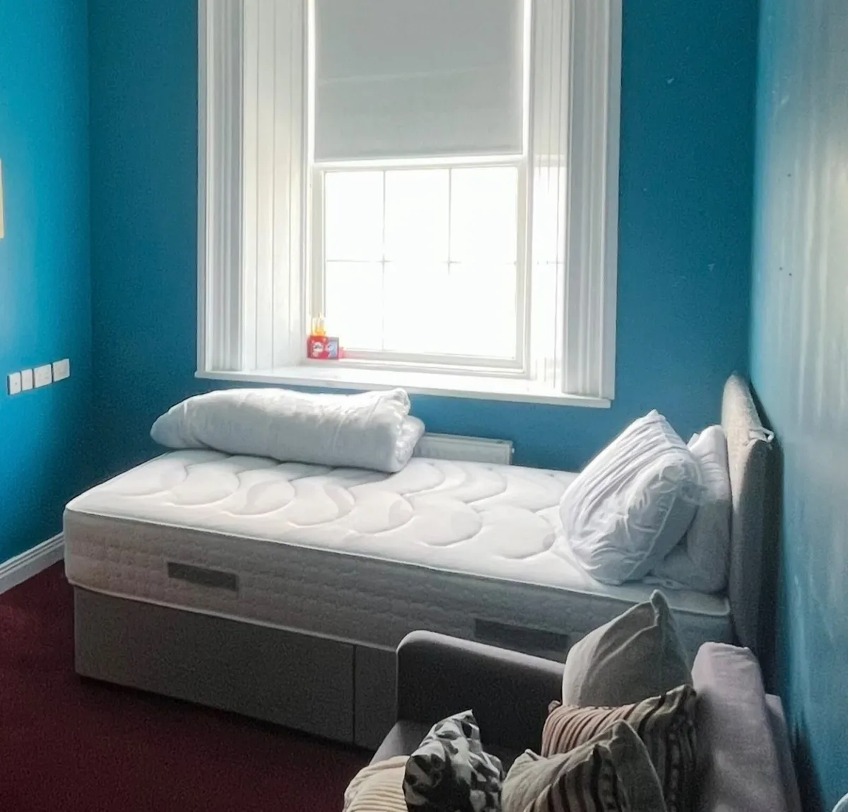 Double Bed with Mattress - Image 3