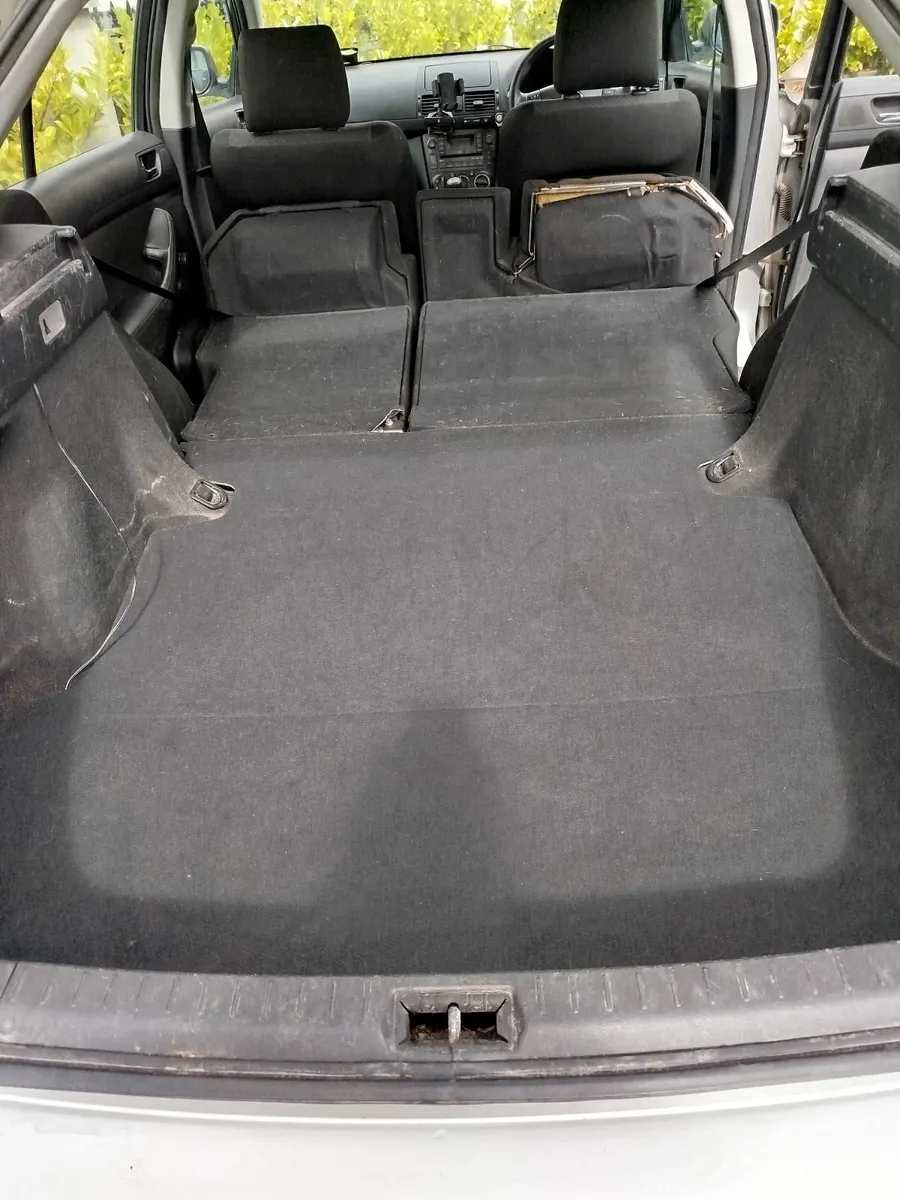Toyota Avensis 2007 - Image 3