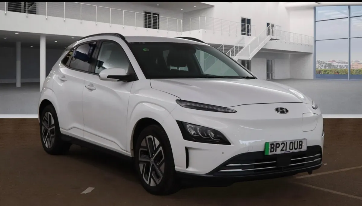 2021 Hyundai KONA EV Premium 150KW 64Kwh - Image 1